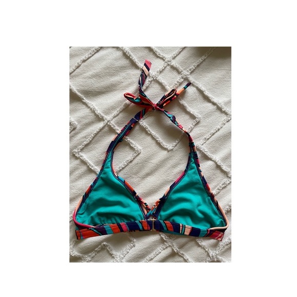 Roxy - Colorful Bikini Set - Picture 4 of 9